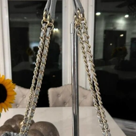 Tory Burch Periwinkle Blue Whipstitch-Trimmed Leather Shoulder Bag EUC - Picture 5 of 12